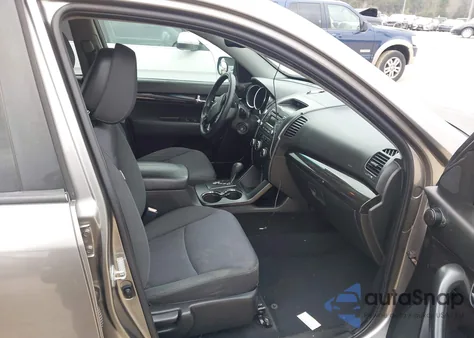 2011 Kia Sorento Lx из США, поврежденный, VIN 5XYKT3A12BG078544